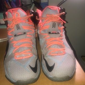 nike lebron 12 easter